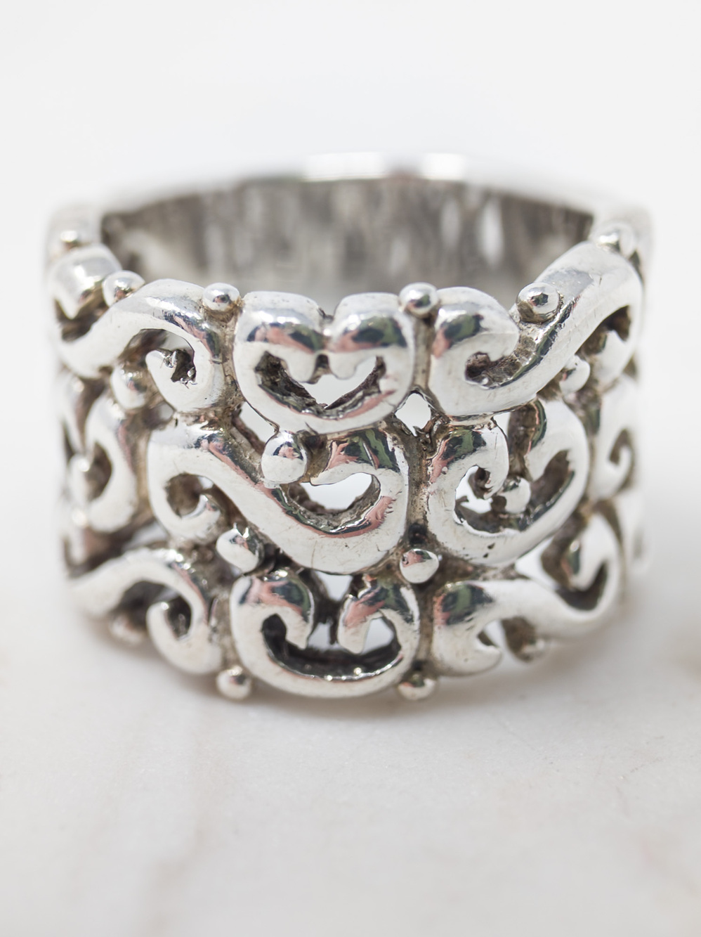 Sterling Silver Filigree Scroll Wide Band Ring Sz 7.5 (11.26g)
